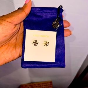 Tory Burch WOMENS Logo stud Earrings Shiny Gold